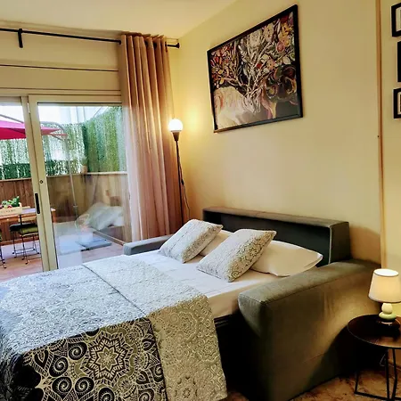 The Astrid يوريت دي مار