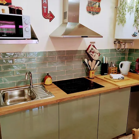 شقة The Astrid يوريت دي مار